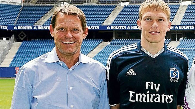 «Είμαστε σε επαφή με τον ΠΑΟΚ»