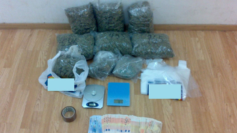 Χανιά: Πέντε συλλήψεις για κατοχή και διακίνηση ναρκωτικών