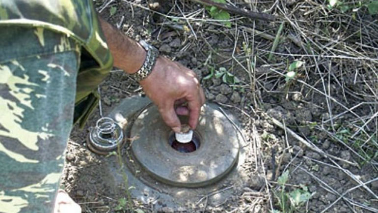 Τυνησία: Ένας στρατιώτης νεκρός και δύο τραυματίες από έκρηξη νάρκης
