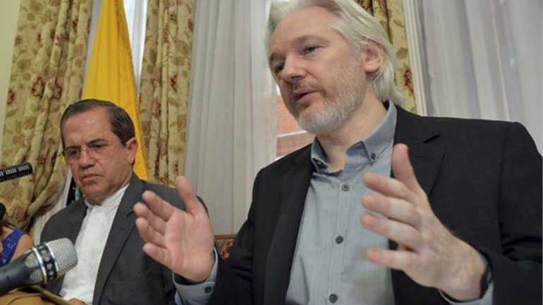 Η Σουηδία θα εξετάσει την προσφυγή Ασάνζ κατά του εντάλματος σύλληψής του