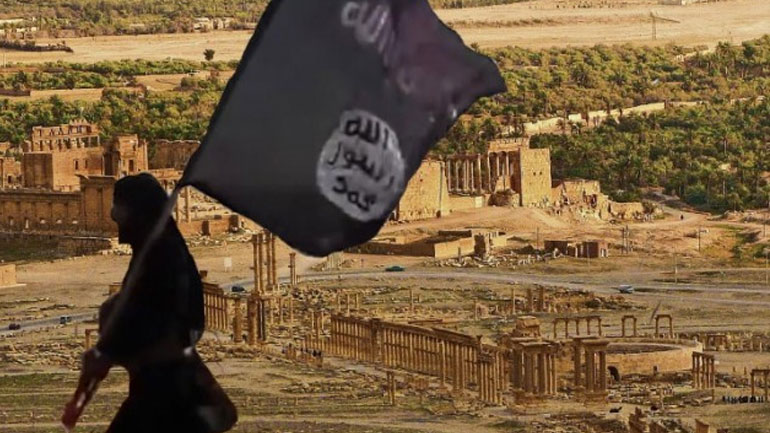 Το Ισλαμικό Χαλιφάτο έδεσε κρατούμενους σε αρχαίες στήλες στην Παλμύρα και τους ανατίναξε