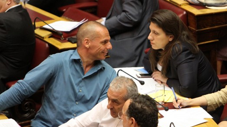 Συνεργασία Γ. Βαρουφάκη με ΛΑΕ ανακοίνωσε η Ζ. Κωνσταντοπούλου