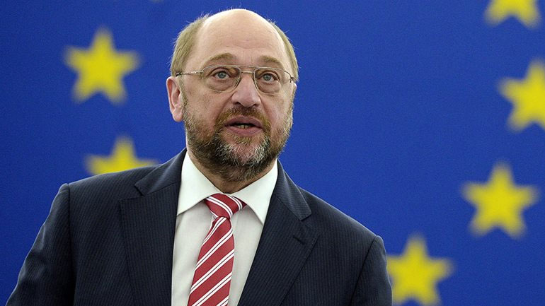 Σουλτς: Χώρα-κλειδί για την αντιμετώπιση της προσφυγικής κρίσης η Τουρκία