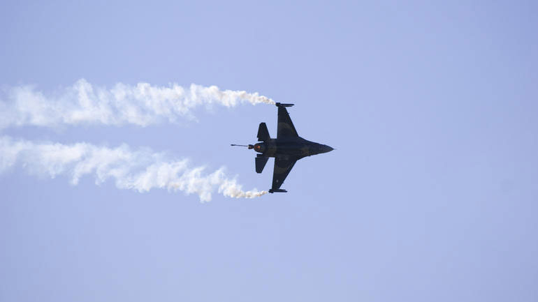 Μπαράζ παραβιάσεων από τουρκικά αεροσκάφη