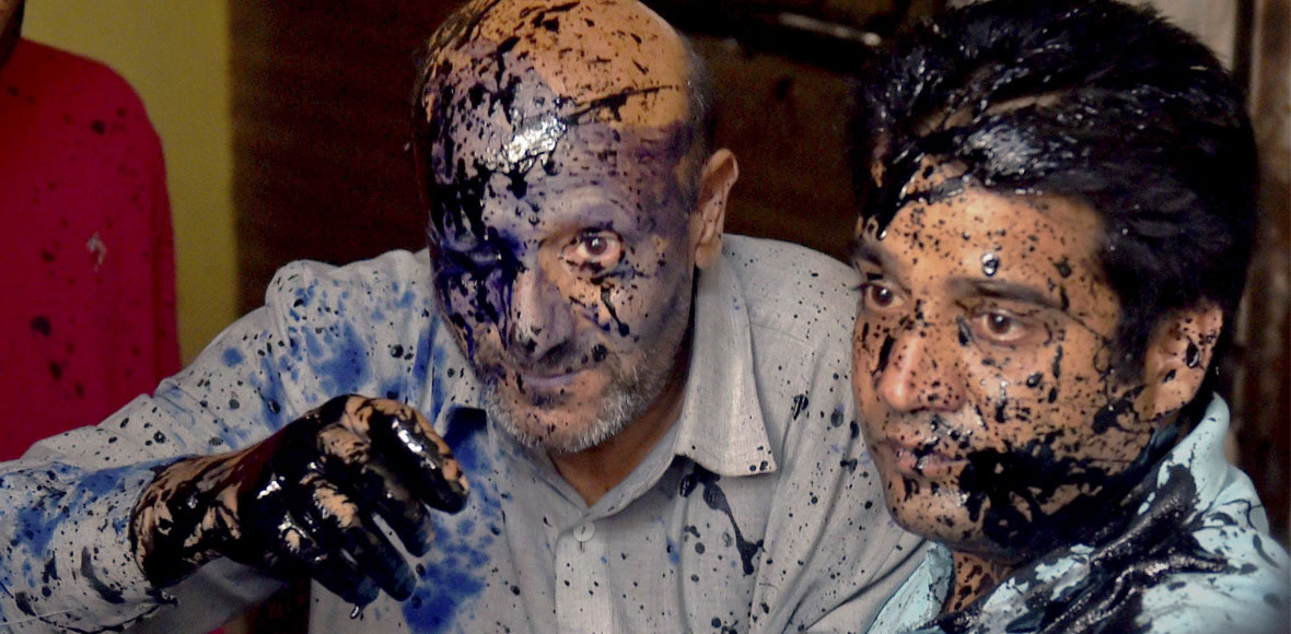 Πολύχρωμη διαμαρτυρία