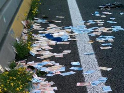 Κρήτη: Η εθνική οδός γέμισε από δεκάδες χαρτονομίσματα