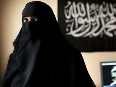 Από τα εννέα τους χρόνια παντρεύονται τα κορίτσια στο Ισλαμικό Χαλιφάτο