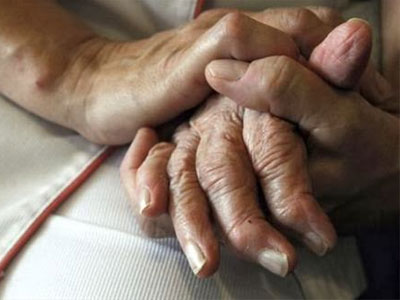 Αποπειράθηκε να βιάσει 75χρονη στο σπίτι της Αποπειράθηκε να βιάσει 75χρονη στο σπίτι της