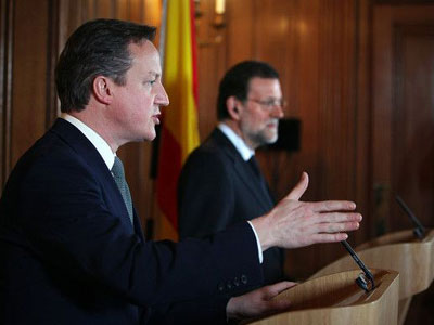 Κάμερον και Ραχόι ζητούν ανεξάρτητη έρευνα για το Boeing