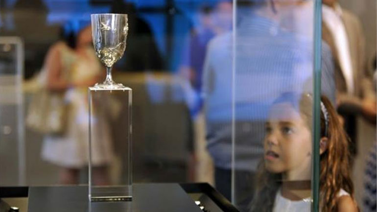 Στο Μουσείο της Ακρόπολης επιστρέφει το ασημένιο κύπελλο του Σπύρου Λούη