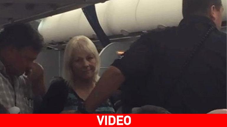 Αυτιστικό κορίτσι υποχρεώθηκε να κατέβει από πτήση της United Airlines