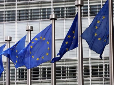 Reuters: Η Ελλάδα μπορεί να εξασφαλίσει ένα οικονομικό «δίχτυ ασφαλείας»