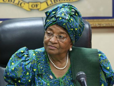 Λιβερία: Έπαυσαν κυβερνητικά στελέχη που έφυγαν στο εξωτερικό λόγω του Έμπολα