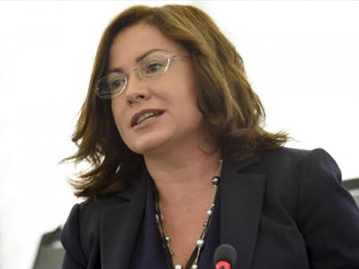 Στο νοσοκομείο διεκομίσθη η Μ. Σπυράκη λόγω έντονης αδιαθεσίας