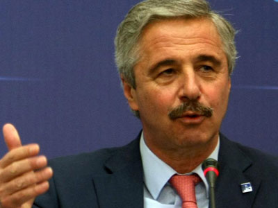 Μανιάτης: Σημαντικές εξελίξεις στην ενεργειακή συνεργασία με Κύπρο και Ισραήλ