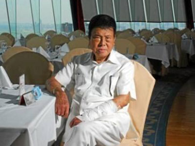 Κινέζος δισεκατομμυριούχος δεν άφησε ούτε… σεντ στην οικογένειά του!