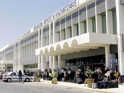 Κρήτη: Μεθυσμένος επιβάτης πτήσης κατέληξε στο νοσοκομείο