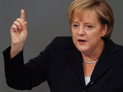 Μέρκελ: «Δεν μπορεί να υπάρξει στρατιωτική λύση στην Ουκρανία»