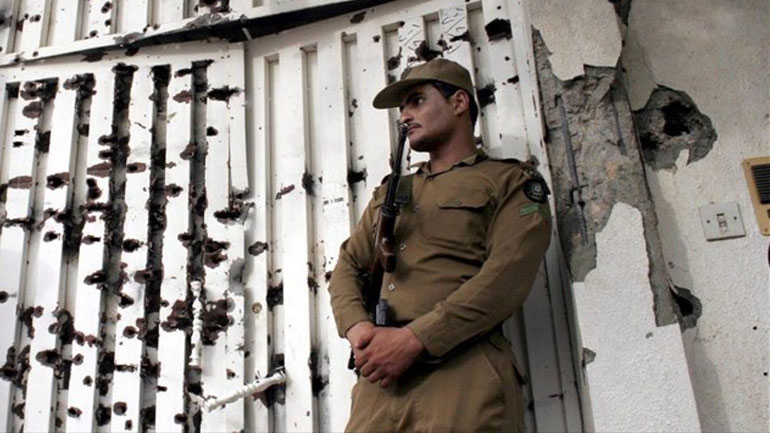 Σαουδική Αραβία: Τρεις άνδρες αποκεφαλίστηκαν δημόσια