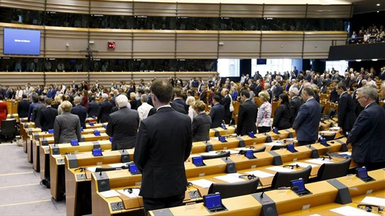 Το Ευρωπαϊκό Κοινοβούλιο χαρακτηρίζει γενοκτονία τη σφαγή των Αρμενίων