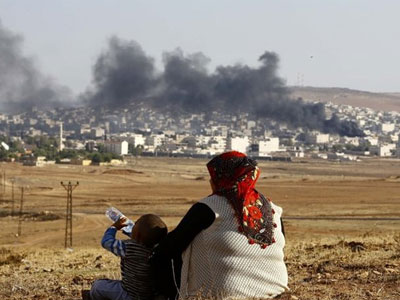 Νέες αεροπορικές επιδρομές κατά του Ισλαμικού Χαλιφάτου σε Ιράκ και Συρία