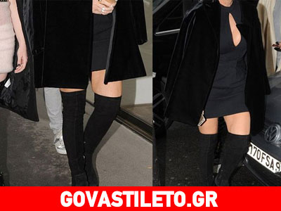 Ακόμη και στα 59 φοράει «καυτό» μίνι! Ποια είναι;