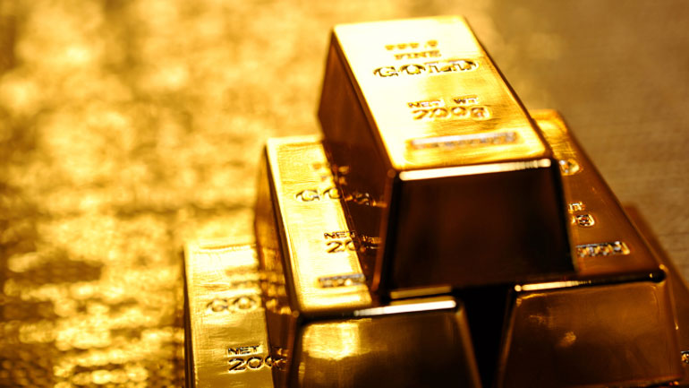 Συνεχίζεται η πτώση του χρυσού – Ανέκαμψε στο πετρέλαιο