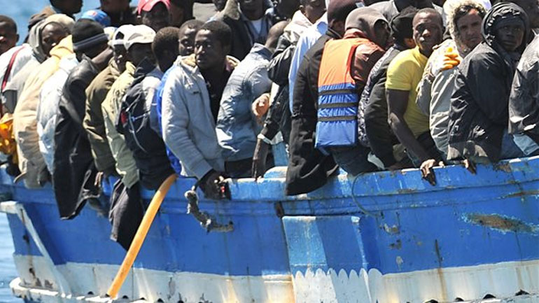 Ιταλία: Διάσωση 414 μεταναστών, ανάμεσα στους οποίους και τέσσερα βρέφη