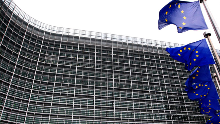 Βρυξέλλες: Συναγερμός για την ανακεφαλαιοποίηση, αλλιώς έρχεται «bail in» Βρυξέλλες: Συναγερμός για την ανακεφαλαιοποίηση, αλλιώς έρχεται «bail in»