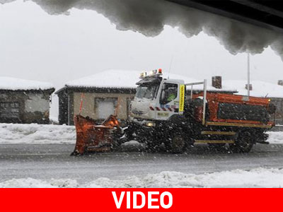Σφοδρές χιονοπτώσεις στα σύνορα Γαλλίας και Ισπανίας
