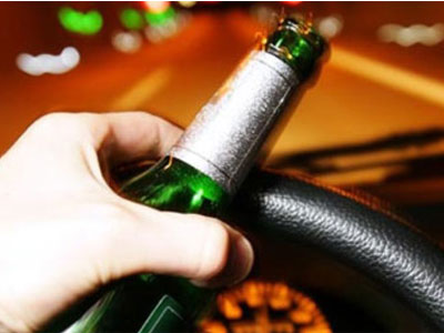 Βόλος: Αναστάτωση από «τρελή» κούρσα μεθυσμένου οδηγού