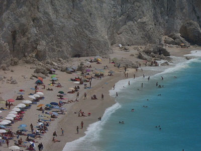 Λευκάδα: Αποκολλήθηκε μεγάλος βράχος στο Πόρτο Κατσίκι