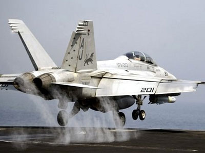 Αμερικανικές αεροπορικές επιδρομές στη Μοσούλη