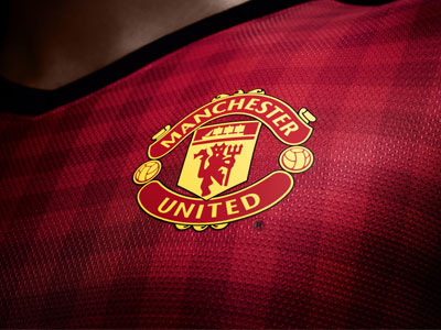 H Μάντσεστερ απαγορεύει στους οπαδούς της τη χρήση iPad