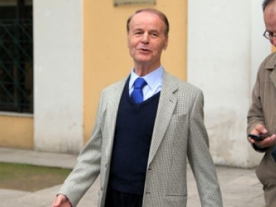 Χειροπέδες και πάλι στον Μπάμπη Βωβό