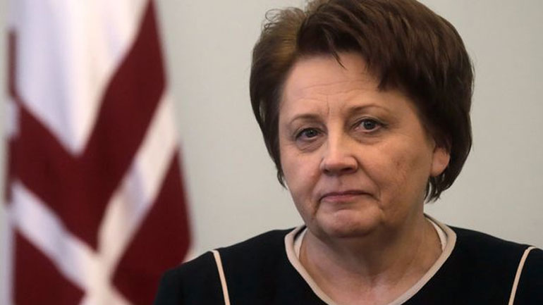 Πρωθυπουργός Λετονίας: Εκτός συζήτησης η απομείωση του ελληνικού χρέους