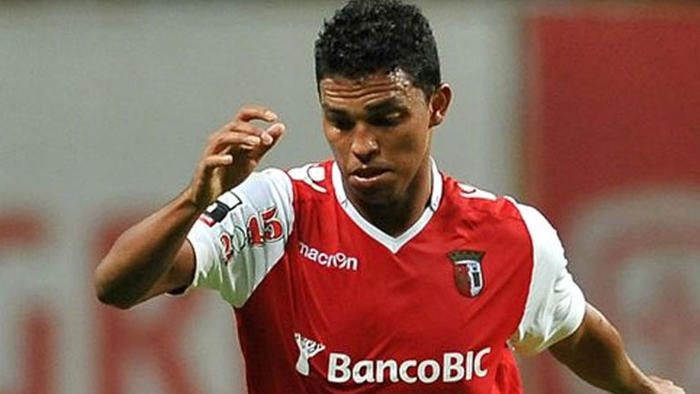 Θέλει Σάντος ο Μάρκο Σίλβα