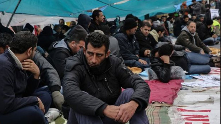 Ως και 10.000 πρόσφυγες αναμένονται σήμερα στη Γερμανία