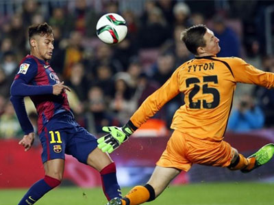 Ισπανία: «Ξέσπασε» στην Έλτσε η Μπαρτσελόνα