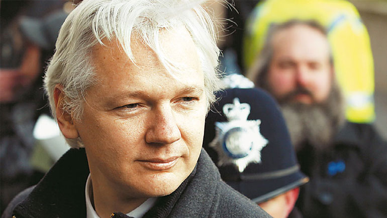 Ασάνζ: Προτρέπει τη Γαλλία να αρχίσει έρευνες για τις αμερικανικές υποκλοπές