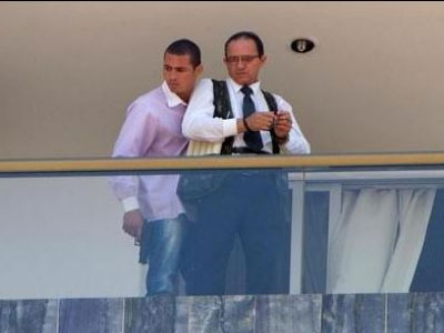 Αίσιο τέλος για το «θρίλερ» με τον όμηρο στο ξενοδοχείο