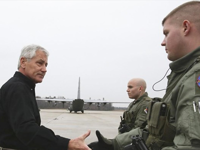 Αιφνιδιαστική επίσκεψη Χέιγκελ στο Αφγανιστάν