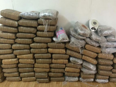 Θεσπρωτία: Εντοπίστηκαν 88 δέματα κάνναβης