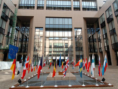 Η τρομοκρατία στο τραπέζι των υπουργών Εξωτερικών της ΕΕ