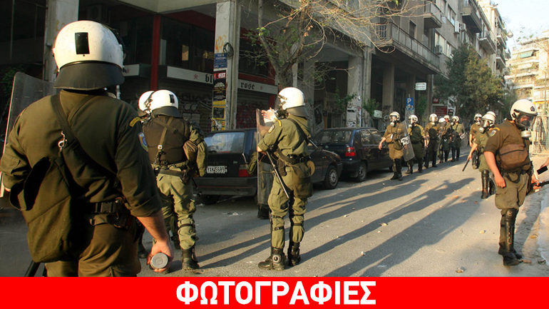 Κερατσίνι: Συμπλοκή με ΜΑΤ στο σημείο που δολοφονήθηκε ο Π. Φύσσας Κερατσίνι: Συμπλοκή με ΜΑΤ στο σημείο που δολοφονήθηκε ο Π. Φύσσας