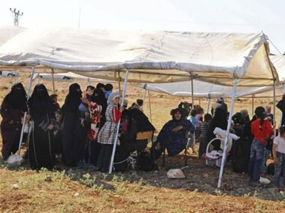 Λίβανο: Τουλάχιστον 2.000 Σύροι πρόσφυγες έχουν αποκλειστεί στην Άρσαλ