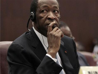 Σε αναγκαστική παραίτηση οδηγήθηκε ο πρόεδρος της Μπουρκίνα Φάσο