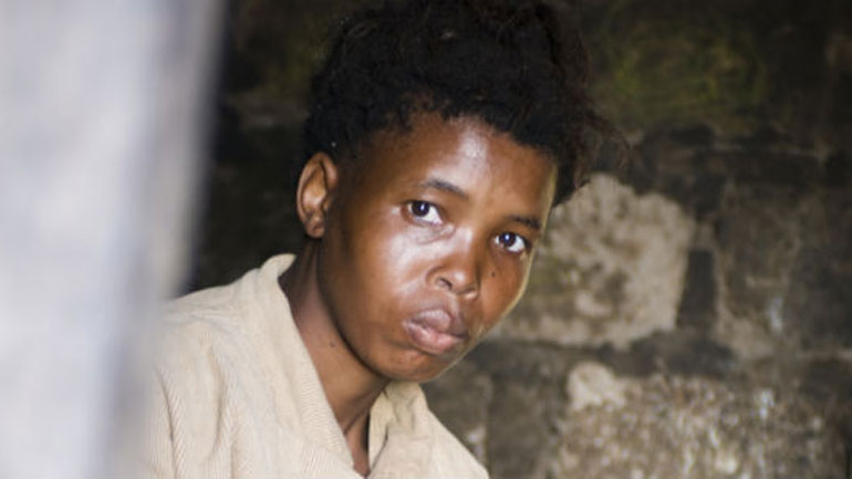 Κένυα: Κάθειρξη 15 ετών σε τρεις άνδρες για τον ομαδικό βιασμό 16χρονης