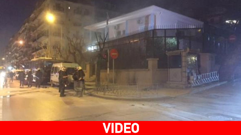 Θεσσαλονίκη: Μολότοφ κατά αστυνομικών δυνάμεων