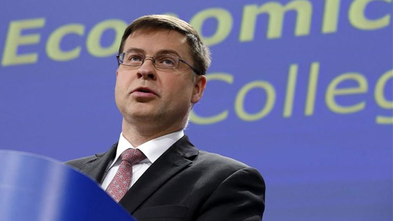 Ντομπρόβσκις: Χρήματα για την Ελλάδα μόνο αν συμφωνηθούν μεταρρυθμίσεις